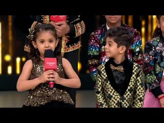 Catch these cute moments between tweesha vihan @beingsalmankhan tonight at grand finale of dancedeewane2 at 8 pm only on colorst