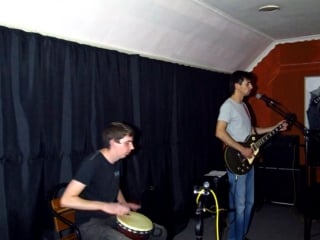 Street singer (stas samoylov / bda)