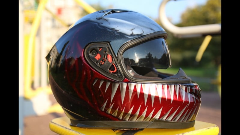 Аэрография шлема от аэросалют веном venom призма 35мкм кенди красный candy red