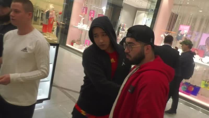 Провокаторы против дагестанцев и чеченцев в торговом центре [нетипичная махачкала]