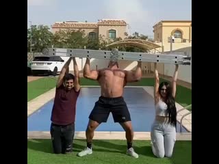 Gym bodybuilder 20200410 1 mp4