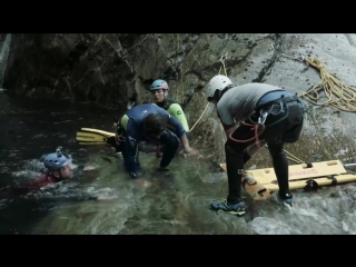 Laso schallers insane 59 meter cliff jump!