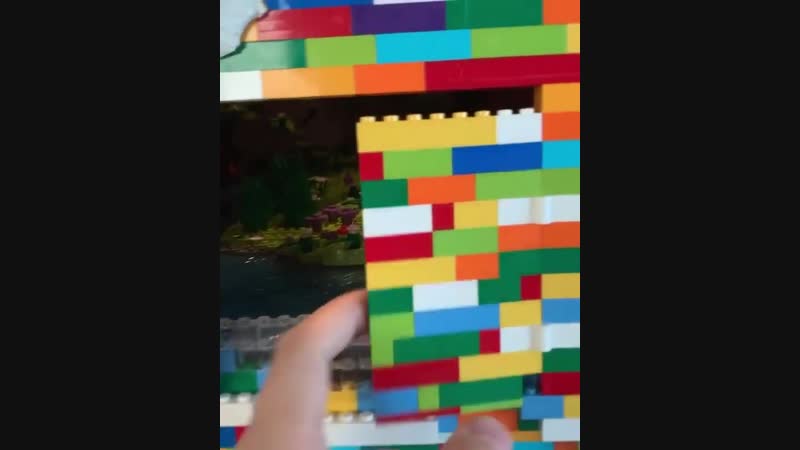 Когда в детстве не наигрался в lego