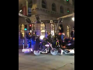 Keanu reeves and carrie ann moss matrix4 filming san francisco