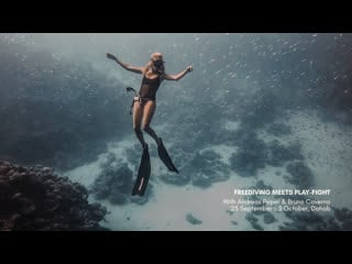 Freediving meets play fight