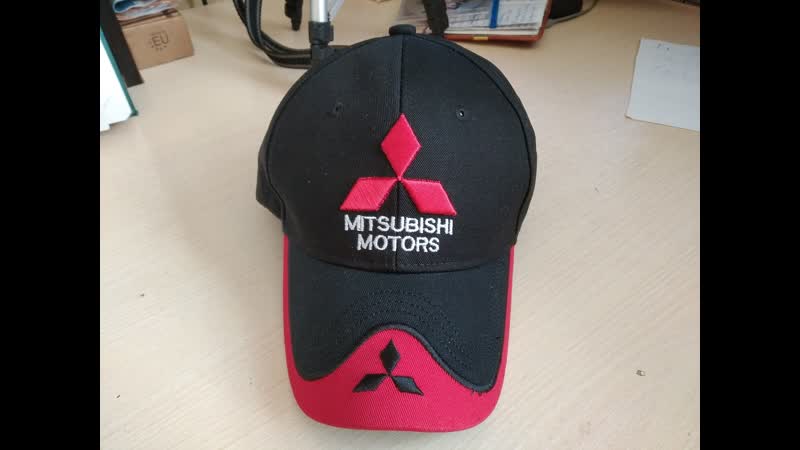 Кепка mitsubishi