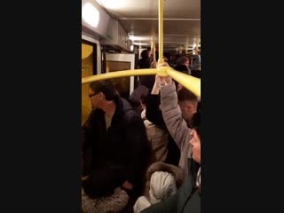 26 декабря, маршрут 50, время 7 47, орион, двери не закрываются, не вывез пассажиров