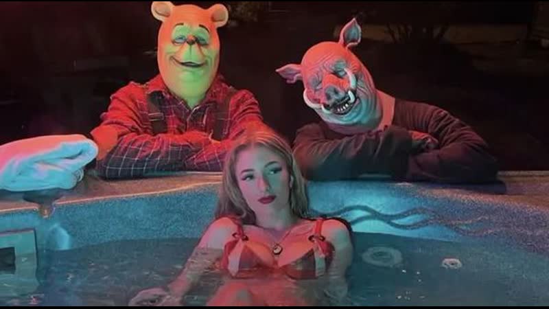 Фильм винни пух молодые и мёд (2023)