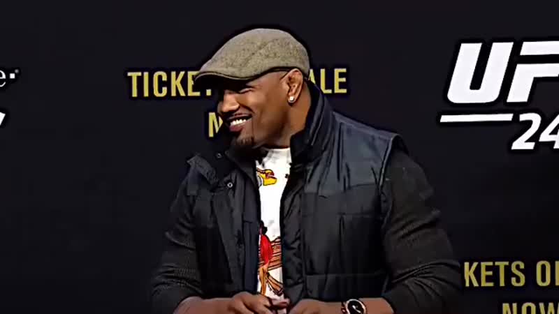 Исраэль адесанья и йоел ромеро танцует