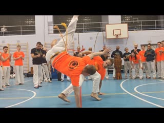 4º iê berimbau capoeira festival na karelia crua laranja