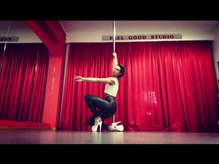 Exotic pole dance/ sasha meow