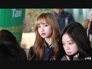 181120 lisa @ incheon airport (seoul, korea) from soekarno hatta (jakarta, indonesia)