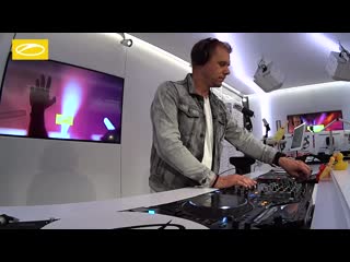 Sandro mireno & alaera awakening [played by armin van buuren] #asot914