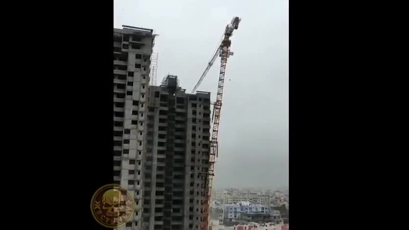 Падение крана mp4
