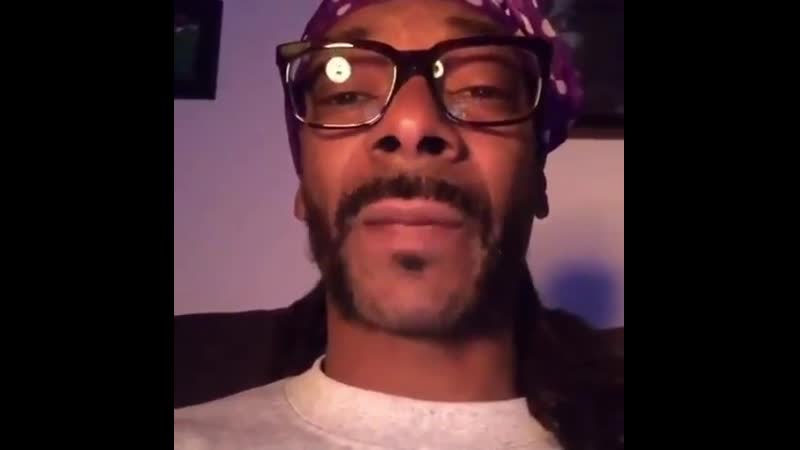 Snoop dogg пригрозил биллу гейтсу перейти на playstation, если они "не починят своё д*рьмо" [nr]