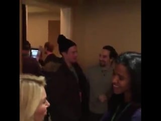 Jonathan groff and lin manuel miranda meeting up at broadwaycon