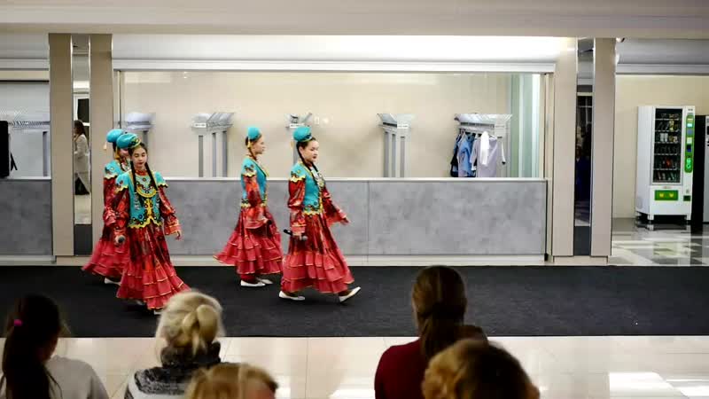 Вокальный ансамбль "тулпар" "чайпалырмын, түгелермен"