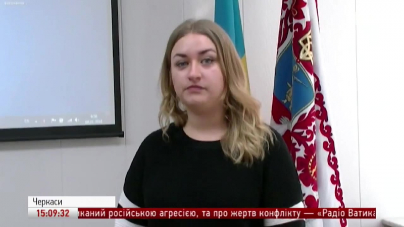 Яна бондаренко "депутати не виконують більше функцій, ніж ці пластикові ляльки"