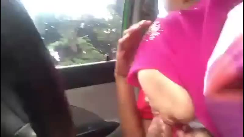 Sepong dalam mobil