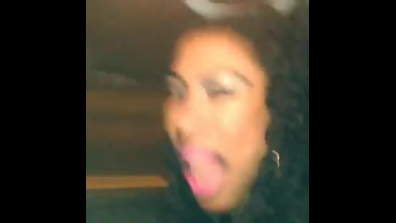 Inês brasil cantando criminal britney spears