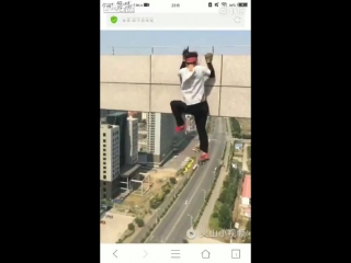 Chinese rooftop daredevils luck runs out