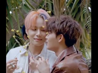 Kim fucking jungwoo what are you doing little gay