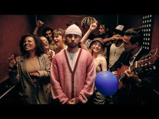 Sam tompkins – (w)hole