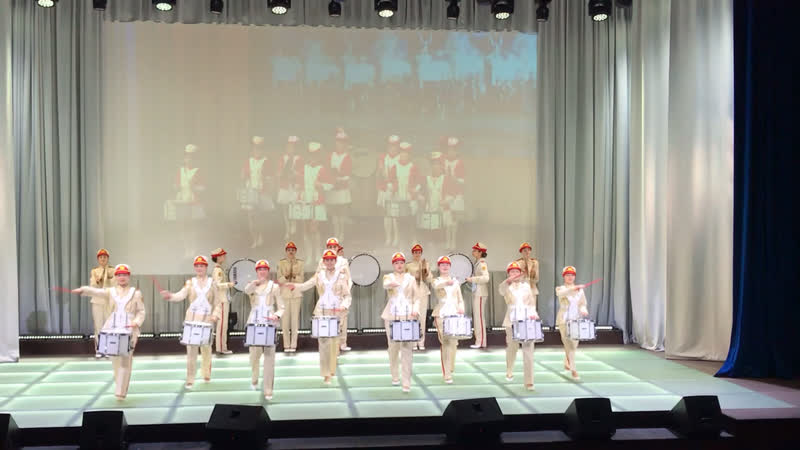 Ансамбль барабанщиц