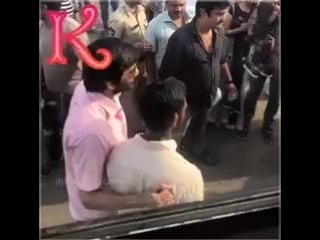 Ravi teja with fans on the sets of kalyan krishna film! nela ticket