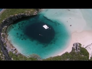Deans blue hole, long island bahamas