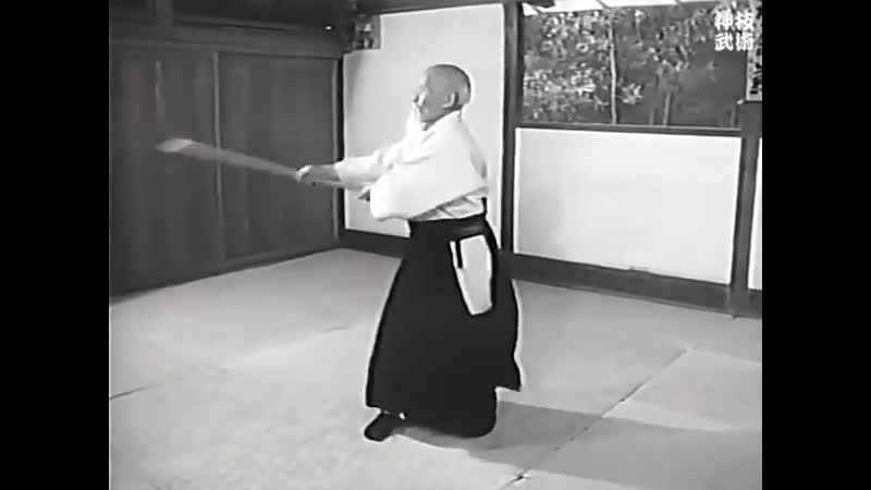 植芝盛平 短槍演武 ueshiba morihei short spear [master of aiki]