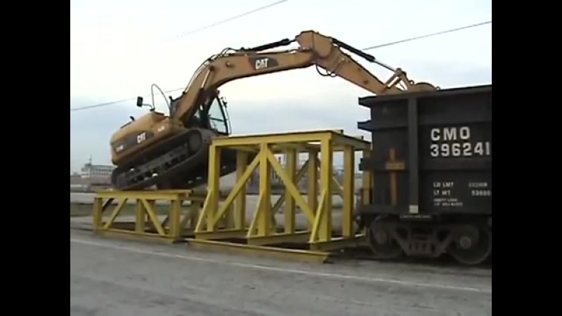 Умелый экскаваторщик