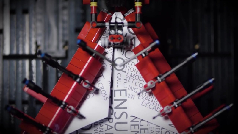 Механическое порно робот и бумажные самолётики