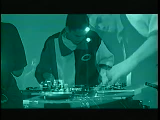 Invisibl skratch piklz (mixmaster mike,dj q bert, shortkut, dj apollo, yogflog,dj disk & d styles) piklz live video