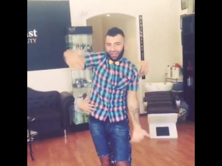 Типичная махачкала +18 красавица моросит, вот такая вечеринка