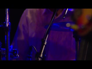 Patti smith peaceable kingdom = live at montreux 2005
