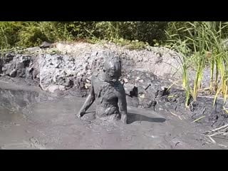 Mud clay volcano bath грязевой вулкан грязевые ванны 2