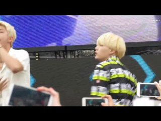 #video@bangtanru | 160721 #bts #suga ocean world's wave pool dj party