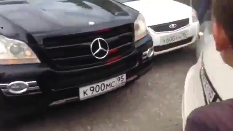 Чечне porn video – На свадьбе в чечне как разбивают авто за 2 место