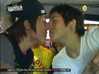 101019 dmgos youngwon + drama bbobbo game cut (wow kissing!)