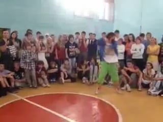 Vi vertifight in moscow girls