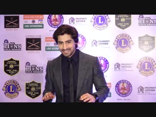 Jennifer winget and harshad chopda get awards for bepannah lions gold awards 2019