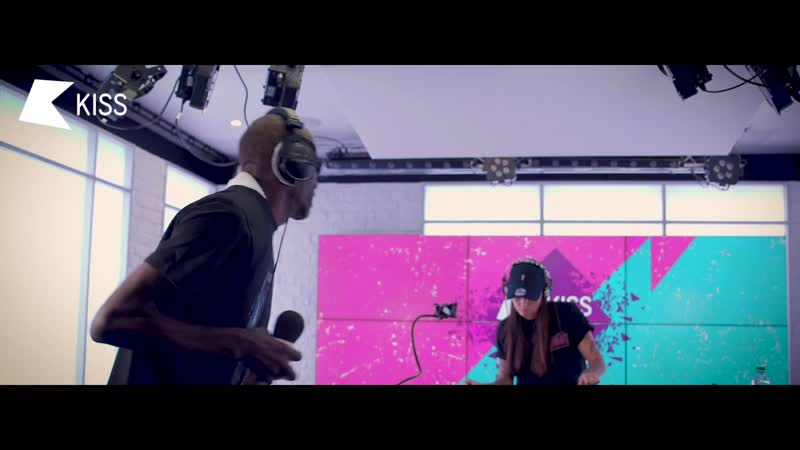 Mollie collins &amp; eksman &amp; evil b &amp; harry shotta &amp; j wilz &amp; bassman &amp; felon &amp; spyda &amp; blu bomma &amp; toddlah