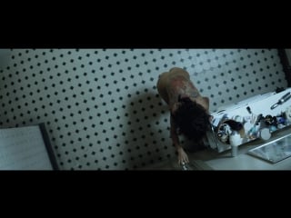 Сальма хайек (salma hayek hot scenes in "everly" 2014)