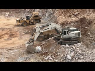 Liebherr 984 excavator and cat 992g loading cat dumpers sotiriadis labrianidis