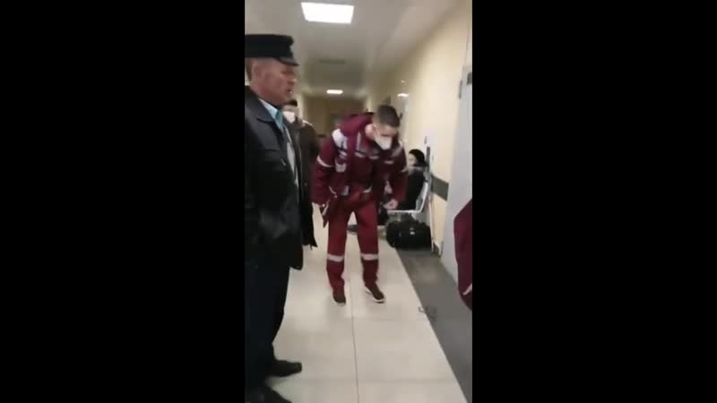 В бресте сумасшедший «ябатька» напал на врача скорой помощи