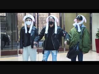 190215 bts update a video before the private flight take off to fukuoka japan 2