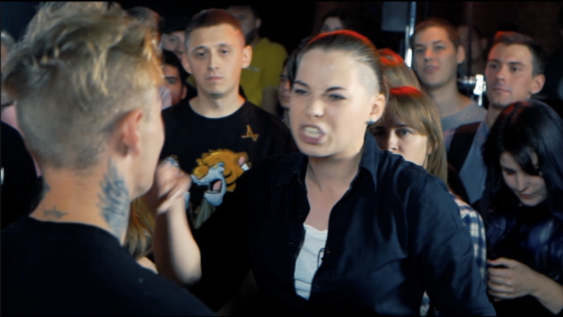 Kiwi porn video – Bra спаситель vs юля kiwi (teaser)