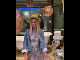 Капаклы устроил сюрприз своей жене 🥰