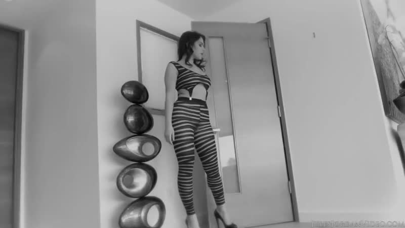 Podborka jestkoy dolbejki s grudastoy krasotkoy valentina nappi 720p mp4